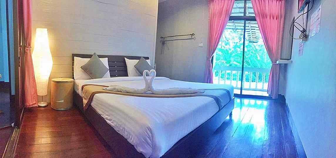 Marina Hut Guest House Ко-Ланта Екстер'єр фото