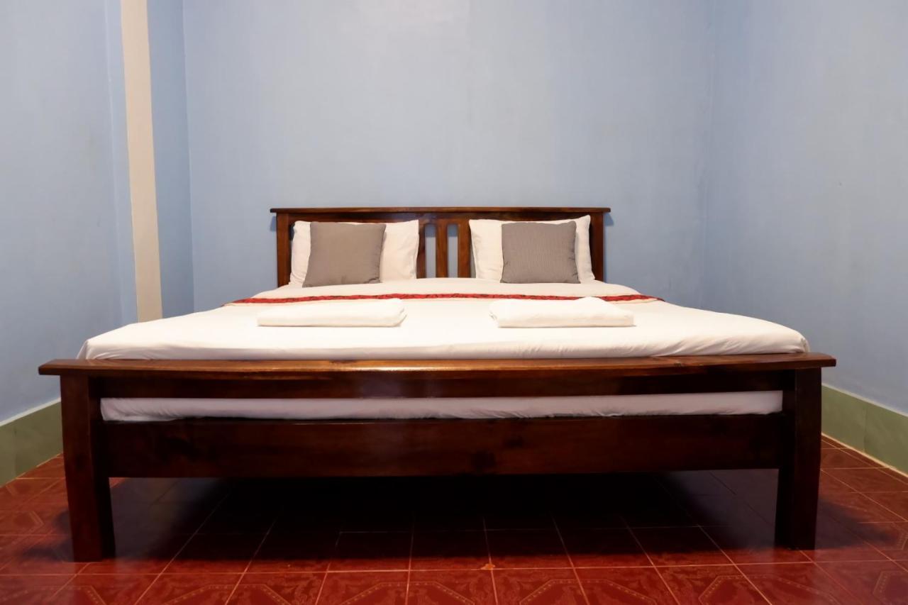 Marina Hut Guest House Ко-Ланта Екстер'єр фото