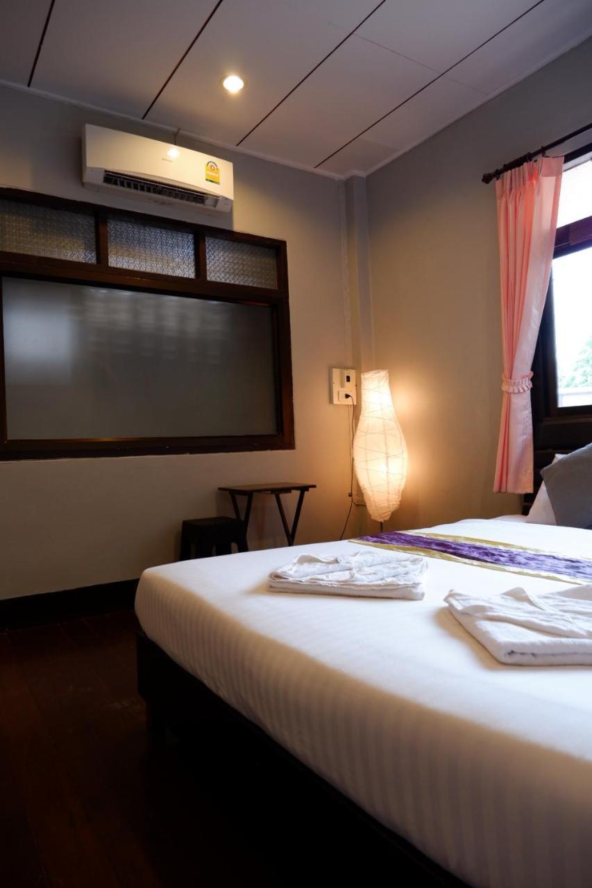 Marina Hut Guest House Ко-Ланта Екстер'єр фото
